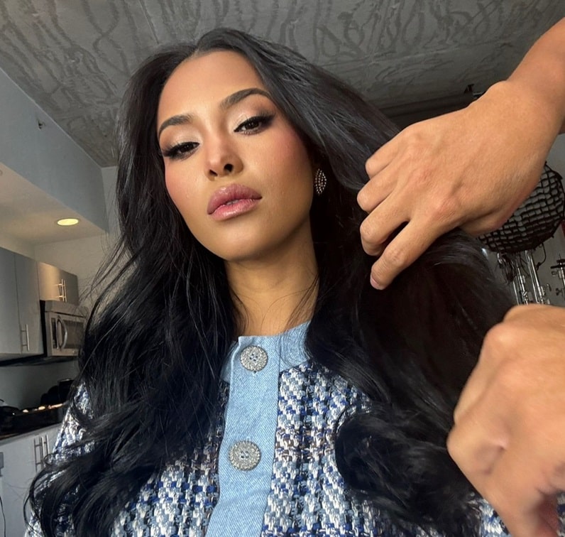 Erika Marchena en concurso de belleza