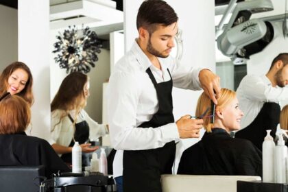 Guía de etiqueta para visitar el salón de belleza