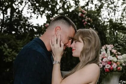 anillo de compromiso de Taylor Swift